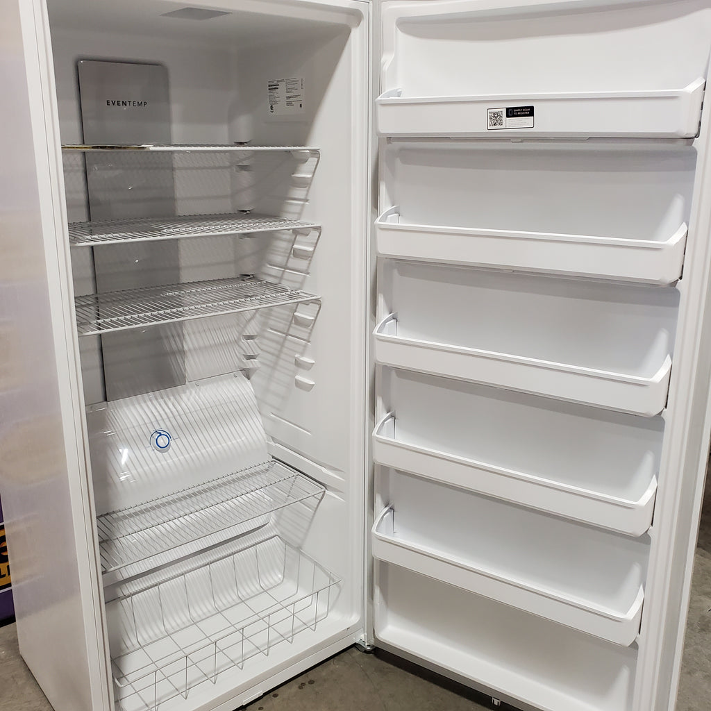 Pictures of Frigidaire 20 Cu. Ft. Energy Star Garage Ready Upright Freezer in White 20331SD282 - FFUE2022AW - Scratch & Dent (Moderate) - Neu Appliance Outlet - Discount Appliance Outlet in Austin, Tx