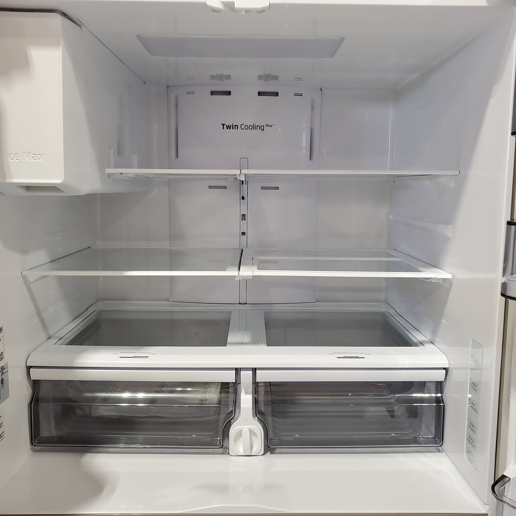 Pictures of Samsung 28-cu ft 4-Door ENERGY STAR Smart French Door Refrigerator with Ice Maker in Fingerprint Resistant Stainless Steel 22132SD133 - RF28R7201SR - Scratch and Dent (Moderate) - Neu Appliance Outlet - Discount Appliance Outlet in Austin, Tx