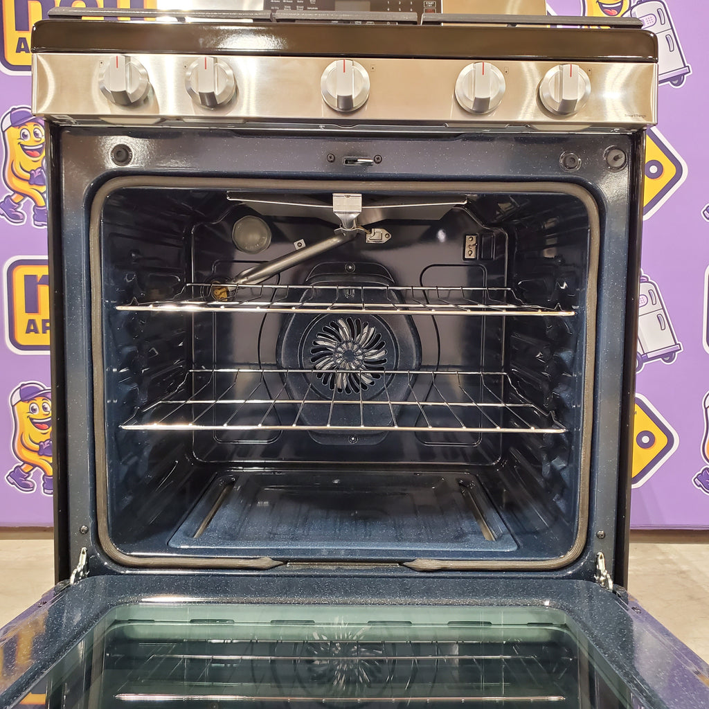 Pictures of Samsung Smart Freestanding Gas 6.0 Cu. Ft. Range with No Preheat Are Fry and Convection in Stainless Steel NX60A6511SS - Open Box - Neu Appliance Outlet - Discount Appliance Outlet in Austin, Tx