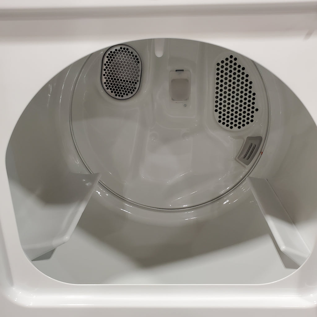 Pictures of Maytag Top Load 4.8 cu ft Washer with Deep Fill and Slow-Close Glass Lid MVW6200KW - Scratch & Dent (Minor) and Maytag 7.0 cu ft Electric Dryer with Moisture Sensing and Quick Dry Cycle 16158 - MED6200KW - Scratch & Dent (Minor) - Neu Appliance Outlet - Discount Appliance Outlet in Austin, Tx