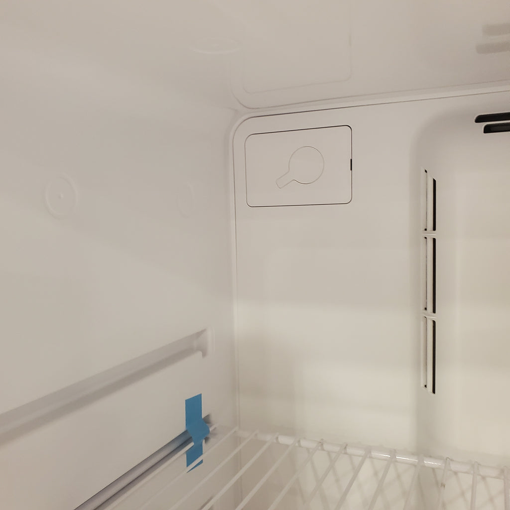 Pictures of Frigidaire White Top Freezer 18 Cu. Ft. Capacity Refrigerator with Spacious Interior Storage and Bright LED Lighting FFHT1822UW - Open Box - Neu Appliance Outlet - Discount Appliance Outlet in Austin, Tx