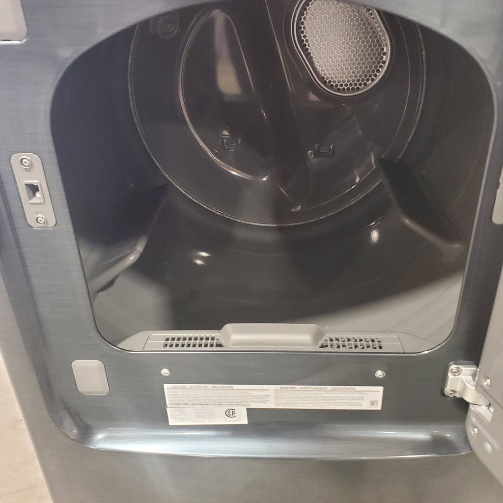 Pictures of Samsung Black Stainless Steel 5.0 Cu. Ft. Washer with SuperSpeed and Active WaterJet WA50R5400AV - Certified Refurbished and Samsung Brushed Navy Electric 7.4 Cu. Ft. Dryer with PetCare Dry and Steam Sanitize+ DVE54CG7150D - Scratch and Dent (Minor) - Neu Appliance Outlet - Discount Appliance Outlet in Austin, Tx