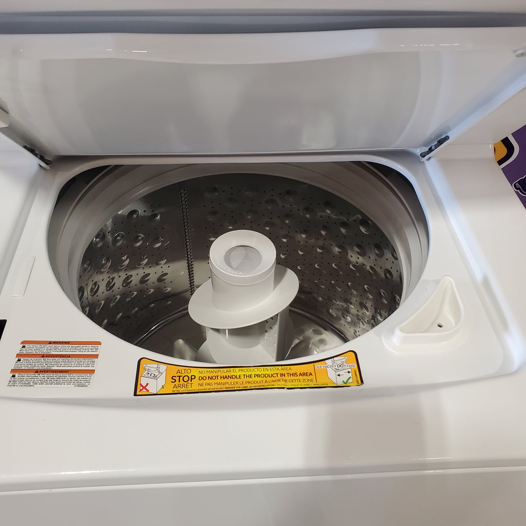 Pictures of GE White unitized Spacemaker 3.8 Cu. Ft. Washer with Stainless Steel Basket and 5.9 Cu. Ft. Dryer GUD27ESSMWW - Certified Refurbished - Neu Appliance Outlet - Discount Appliance Outlet in Austin, Tx