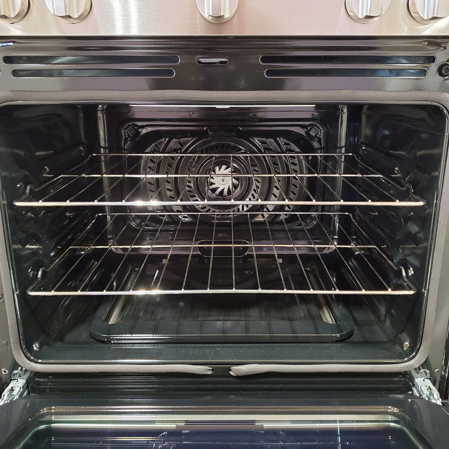 Frigidaire Stainless Steel Gas Range with Air Fry and Five Burner Cooktop 20531SD487 - FCRG3083AS - Scratch & Dent (Minor)