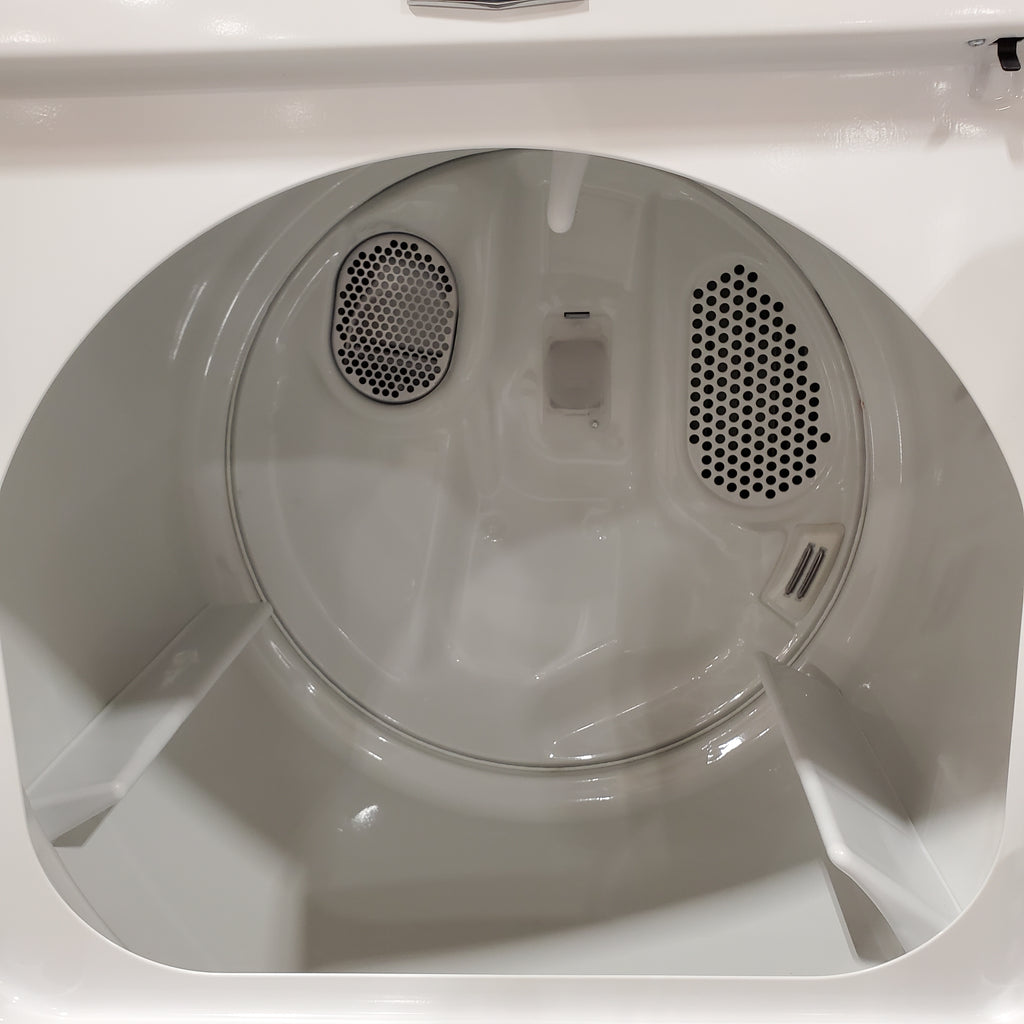 Pictures of Maytag 7.0 cu ft Electric Dryer with Moisture Sensing and Quick Dry Cycle 30132SD70 - MED6200KW - Scratch & Dent (Moderate) - Neu Appliance Outlet - Discount Appliance Outlet in Austin, Tx