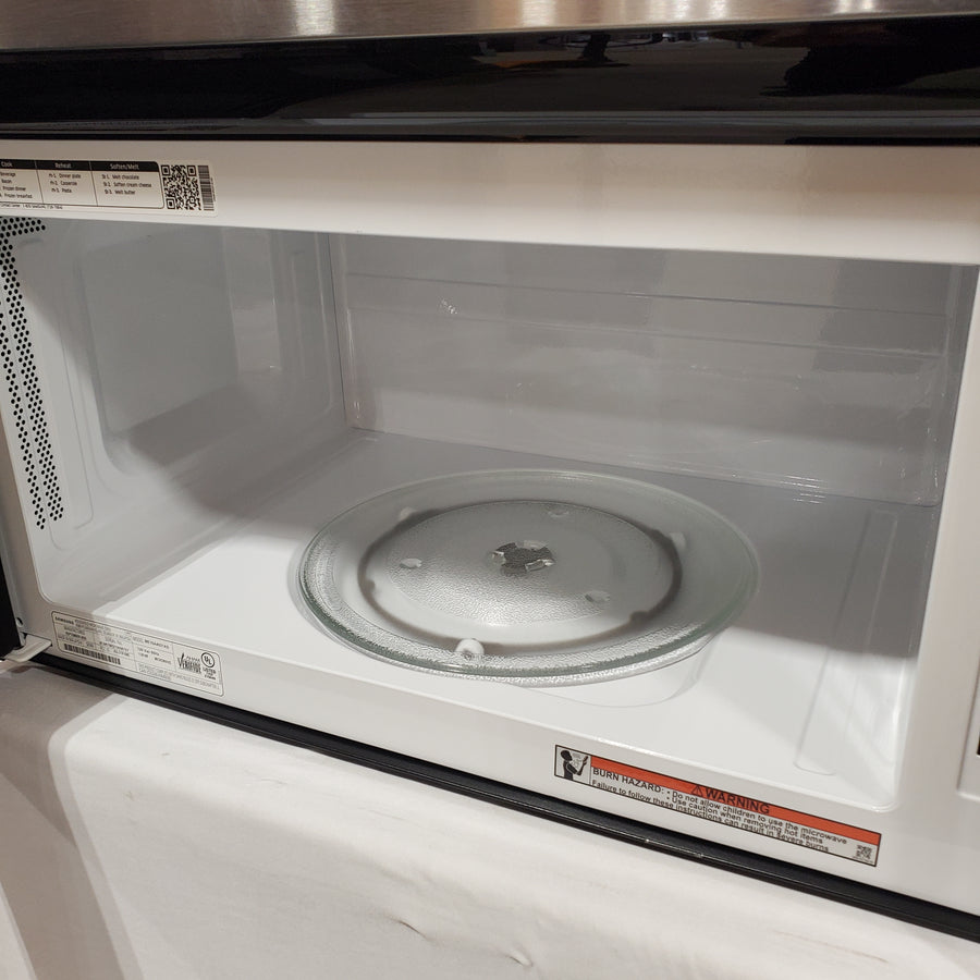 Samsung Over-the-Range Microwave in Stainless Steel with Auto Cook ME16A4021AS - Scratch & Dent (Minor)