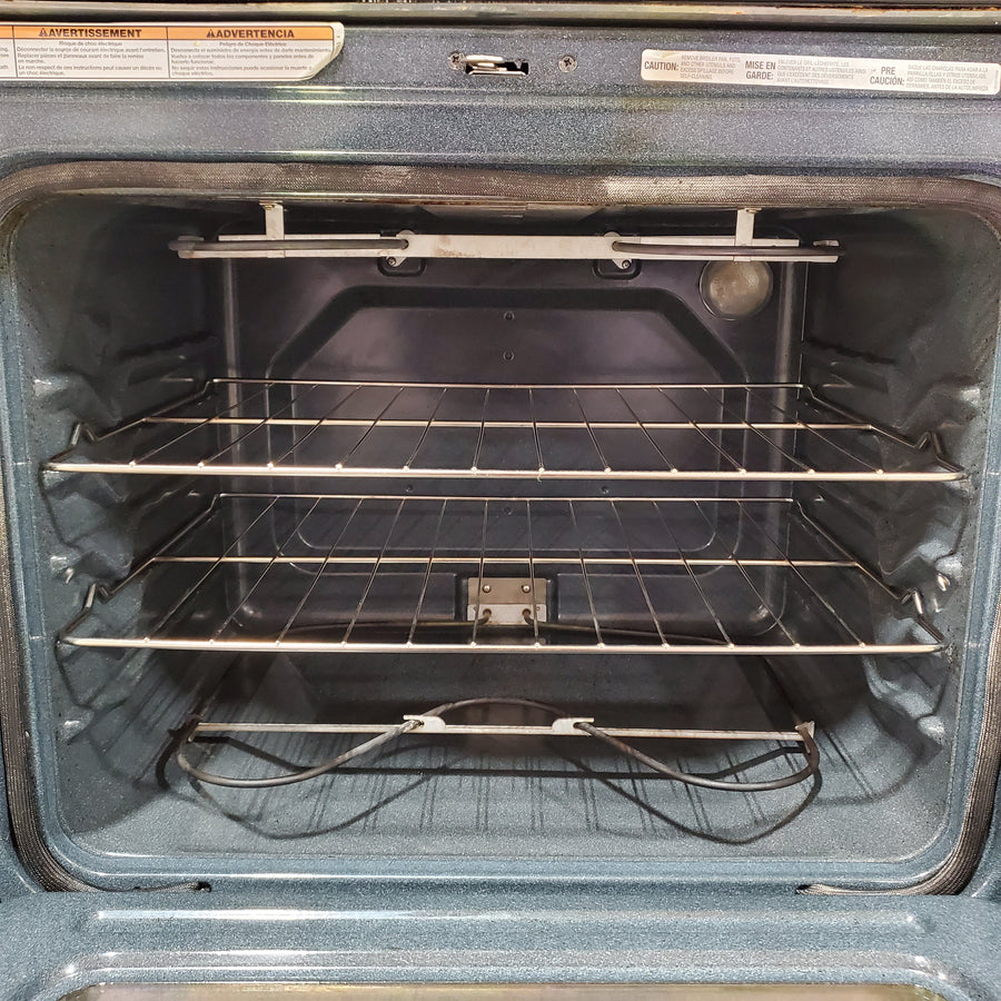 Whirlpool 5.3 cu. ft. Electric Range with 5 Burner Elements and Frozen Bake Technology in Stainless Steel 05CR74 - WFE525S0JS - Scratch & Dent (Minor)
