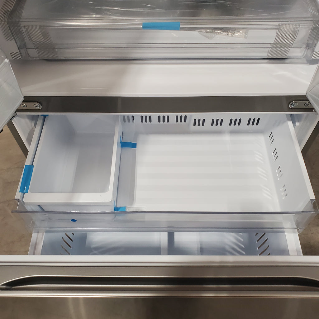 LG 25 cu. ft. Counter-Depth MAX™ with Zero Clearance™ 3-Door French Door Refrigerator with Thin Door Design 3SD698 - LF25Z6211S - Scratch & Dent (Minor)