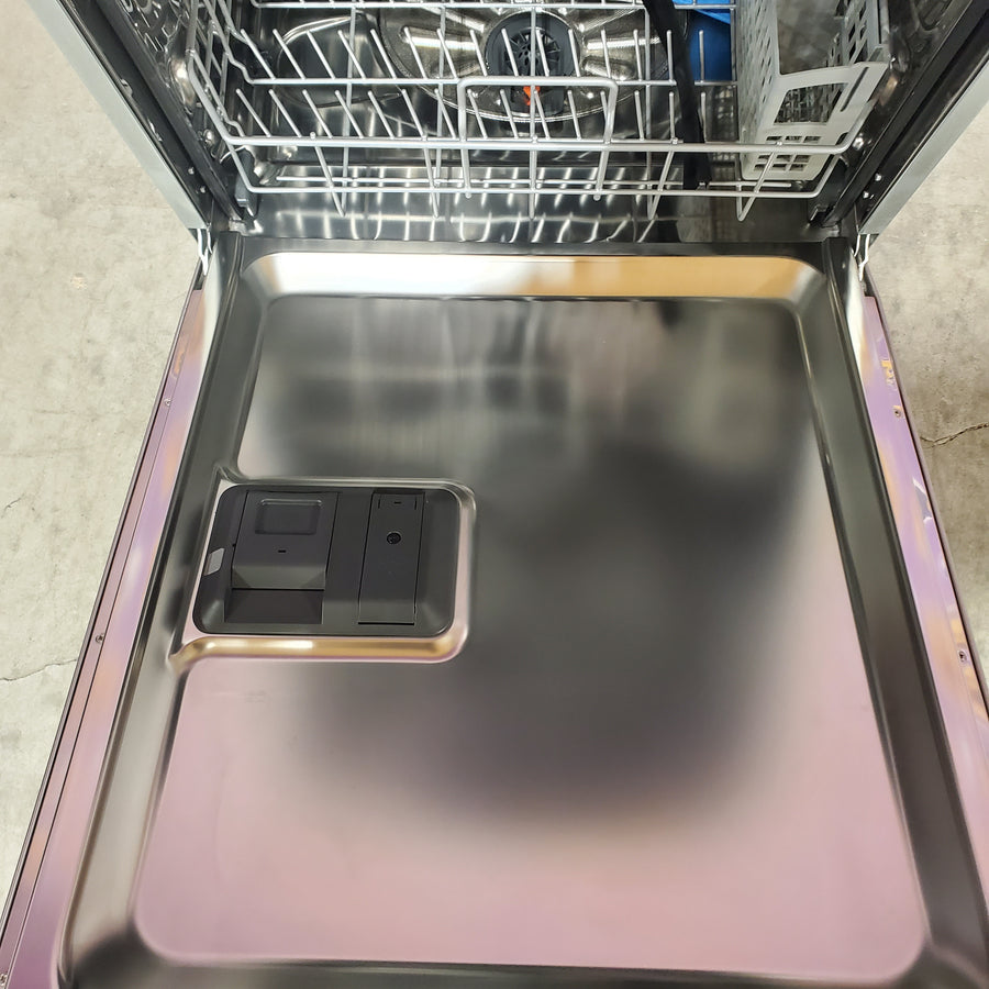 Frigidaire Stainless Steel Tub Dishwasher with Third Rack 20132SD317 - FDSH4501AS - Scratch & Dent (Minor)