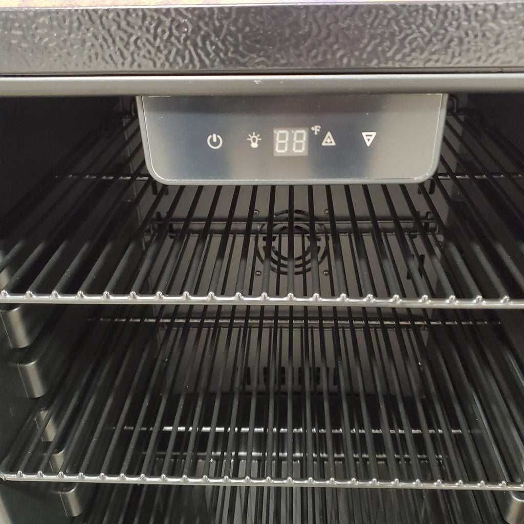 SIMZLIFE 17.7 in.W Single Zone 130-Cans Freestanding Beverage Refrigerator Cooler in Black, Reversible Door BR008-110SH