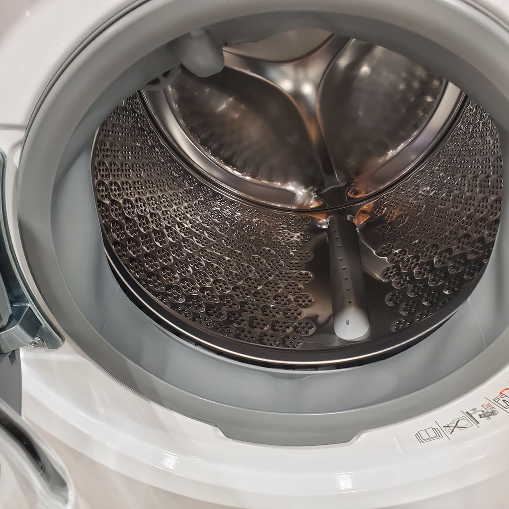 Electrolux 24" Wide Compact Front Load 2.4 cu ft Washer with LuxCare Wash System and Steam Refresh Cycle 3SD538 - ELFW4222AW - Scratch & Dent (Minor)
