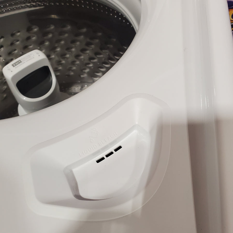 Whirlpool 4.2-4.3 Cu. Ft. Top Load Washer with 2-in-1 Removable Agitator and Soft Close Glass Lid WTW4307SW - Open Box and Whirlpool 7.0 cu. ft. Electric Dryer with Adaptive Dry and Wrinkle Shield™ Option 16121 - WED4307SW - Scratch & Dent (Minor)