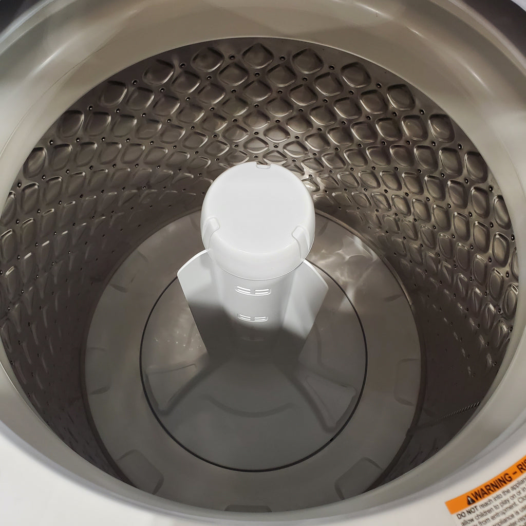 Pictures of Frigidaire Electric Washer/Dryer Laundry Center - 3.9 Cu. Ft Washer and 5.5 Cu. Ft. Dryer FLCE7522AW - Scratch & Dent (Minor) - Neu Appliance Outlet - Discount Appliance Outlet in Austin, Tx