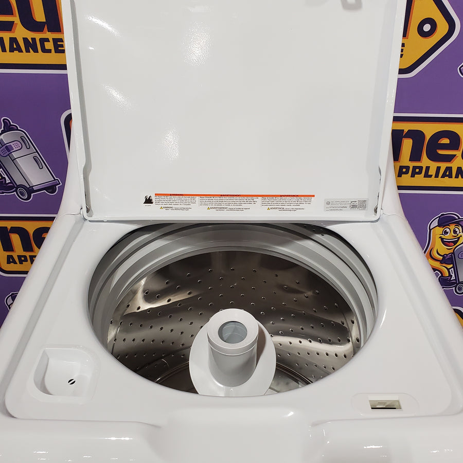 Hotpoint® 4.0 cu. ft. Capacity Washer with Cold Plus and Water Level Control HTW265ASWWW - Scratch & Dent (Major) and Hotpoint 6.2 cu. ft. Capacity Electric Dryer with Up To 120 ft. Venting and Shallow Depth 16178 - HTX26EASWWW - Scratch & Dent (Minor)