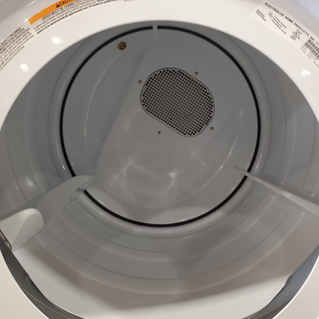 Pictures of Electrolux 4.5 Cu. Ft. Front Load Perfect Steam™ Washer with LuxCare® Plus Wash ELFW7626BW - Scratch & Dent (Minor) and Electrolux 8.0 Cu. Ft. Front Load Perfect Steam™ Gas Dryer with LuxCare® Dry ELFG7626BW - Scratch & Dent (Minor) - Neu Appliance Outlet - Discount Appliance Outlet in Austin, Tx