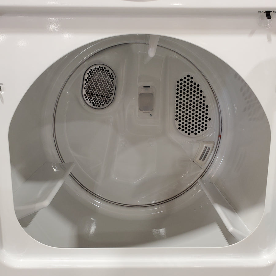 Maytag Top Load 4.8 cu ft Washer with Deep Fill and Slow-Close Glass Lid MVW6200KW - Scratch & Dent (Minor) and Maytag 7.0 cu ft Electric Dryer with Moisture Sensing and Quick Dry Cycle 16196 - MED6200KW - Scratch & Dent (Moderate)