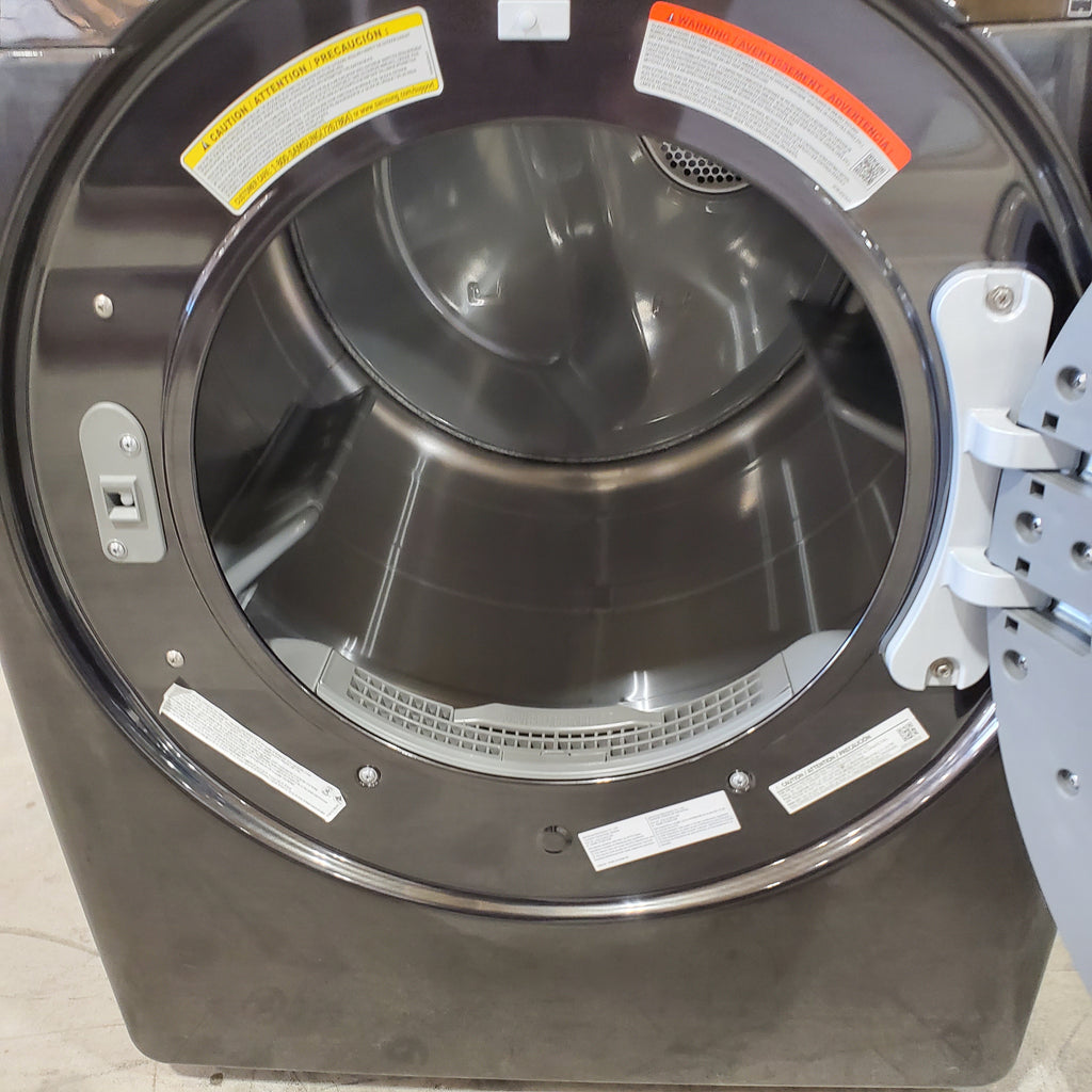 Pictures of Fingerprint Resistant Black Stainless Steel ENERGY STAR Samsung 7.5 cu. ft. Frontload Gas Dryer with Steam- Scratch & Dent - Moderate - Neu Appliance Outlet - Discount Appliance Outlet in Austin, Tx