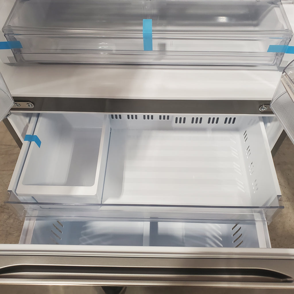 LG 25 cu. ft. Counter-Depth MAX™ with Zero Clearance™ 3-Door French Door Refrigerator with Thin Door Design 3SD693 - LF25Z6211S - Open Box