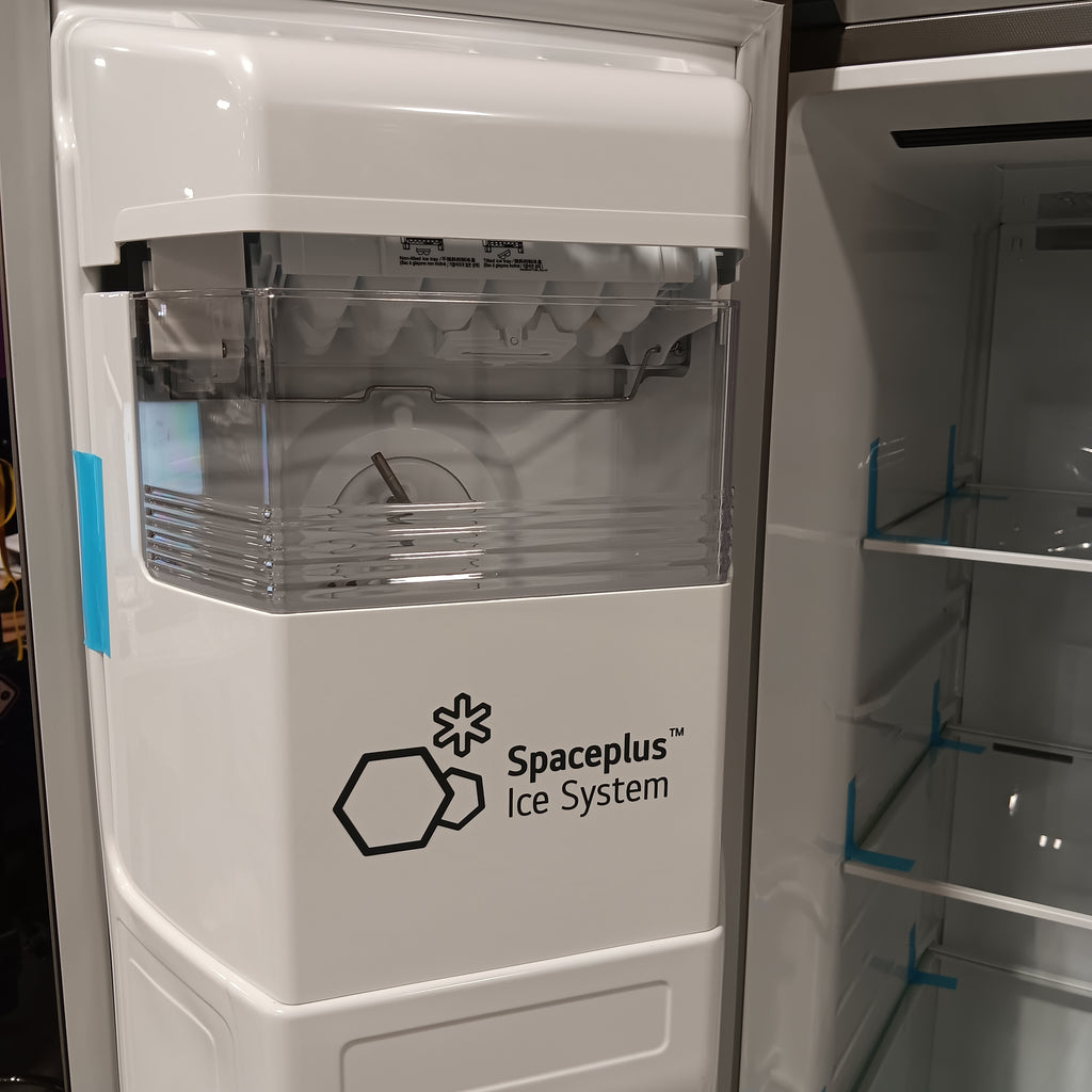 LG 27 cu. ft. Standard-Depth, Side-by-side Refrigerator, with Ice and Water and Bar Handle Design 7SD552 - LS27T3230S - Open Box