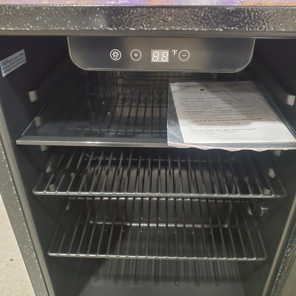 SIMZLIFE 17.4-in 100-Can Black Built-in/Freestanding Beverage Refrigerator Wine Cooler with Insulation Glazed Door SA112 - BR001-95BL - Scratch & Dent (Minor)