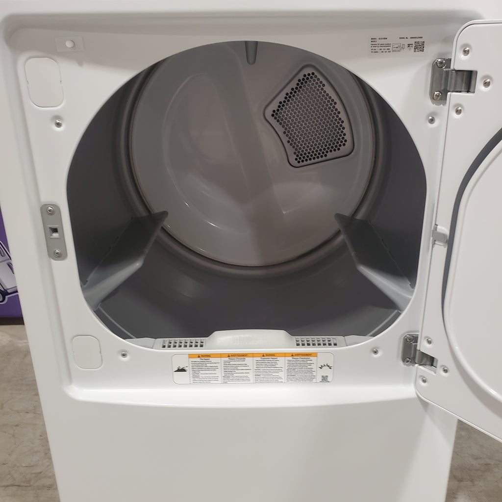 Pictures of LG Ultra Large Capacity Top Load 4.1 Cu. Ft. Washer with Agitator and Deep Fill WT6105CW - New and LG Ultra Large Capacity Electric 7.3 Cu. Ft. Dryer with Sensor Dry Technology DLE6100W - Open Box - Neu Appliance Outlet - Discount Appliance Outlet in Austin, Tx