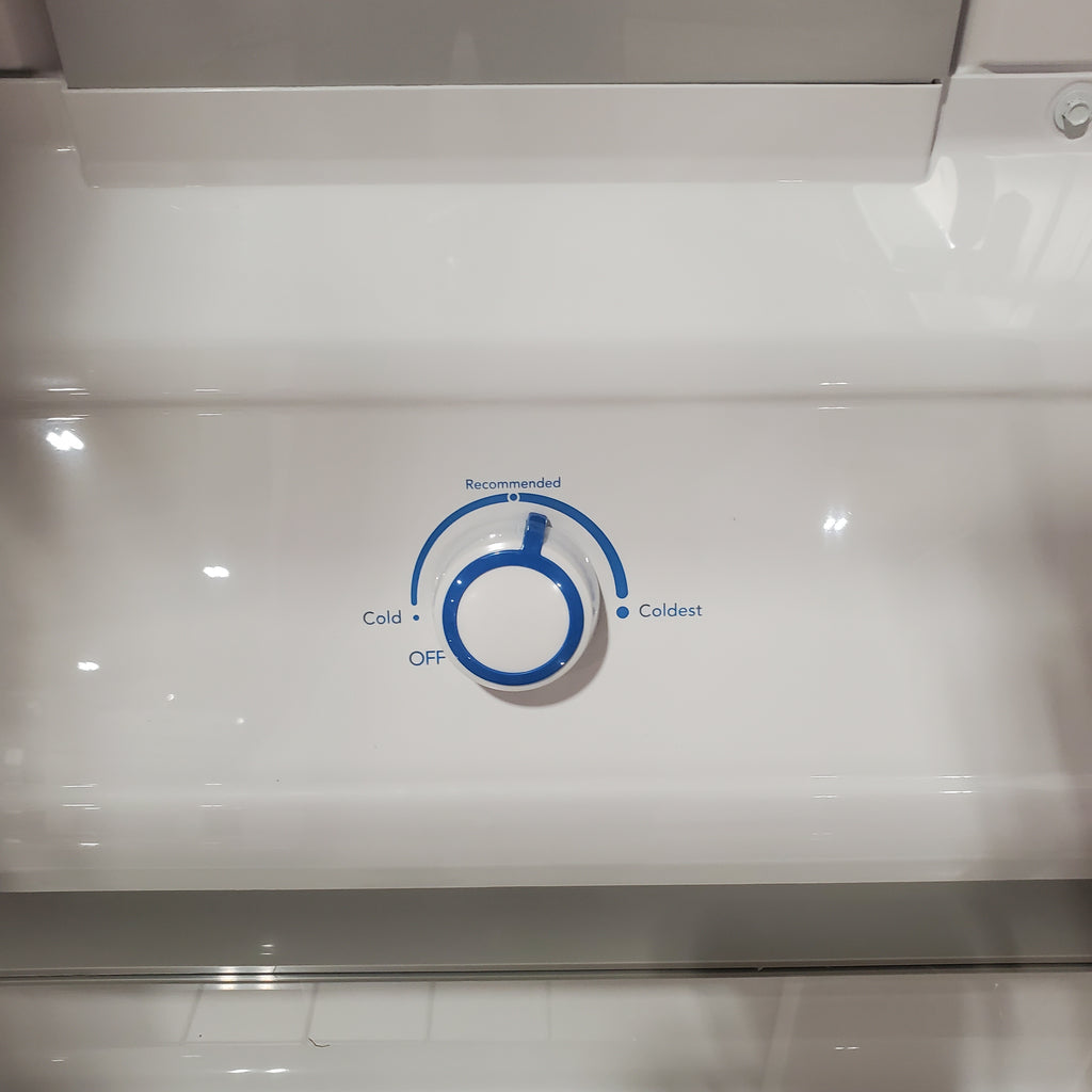 Pictures of Frigidaire 20 Cu. Ft. Garage Ready Upright Freezer in Carbon 3SD845 - FRUF2020AN - Scratch & Dent (Minor) - Neu Appliance Outlet - Discount Appliance Outlet in Austin, Tx