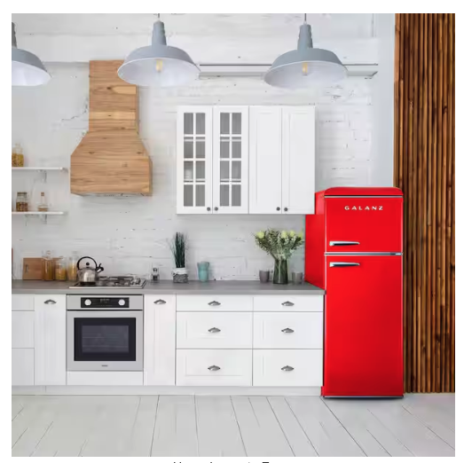Galanz 22 in. 7.6 cu. ft. Retro Top Freezer Refrigerator, Hot Rod Red, Energy Star 251312SD1032 - GLRF76TMRDER2 - Scratch & Dent (Minor)