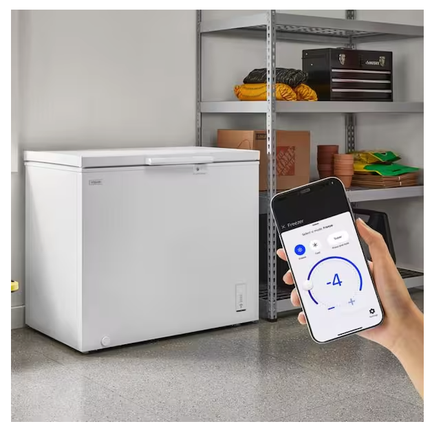 Vissani 8.8 cu. ft. Manual Defrost Convertible Garage Ready Chest Freezer in White, Powered by Hubspace SA328 - MDCF9WH - Scratch & Dent (Moderate)