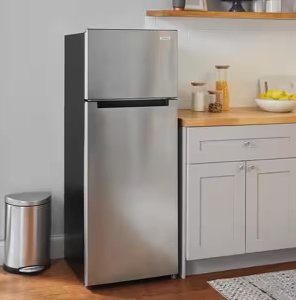 Vissani 7.2 cu. ft. Top Freezer Refrigerator in Fingerprint Resistant Stainless Steel Look 221311SD1002 - MDTF7SSES4 - Open Box