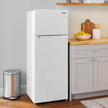 Vissani 7.2 cu. ft. Top Freezer Refrigerator in White SA326 - MDTF7WHES4 - Scratch & Dent (Minor)