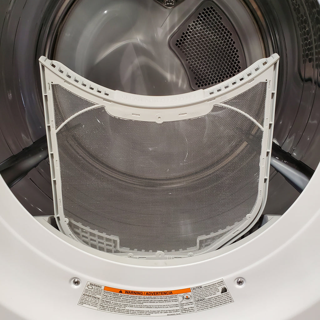 LG Front Load Wash Tower with Center Control 4.5 Cu. Ft. Washer and 7.4 Cu. Ft. Dryer 5SD184 - WKE100HWA - Scratch & Dent (Minor)