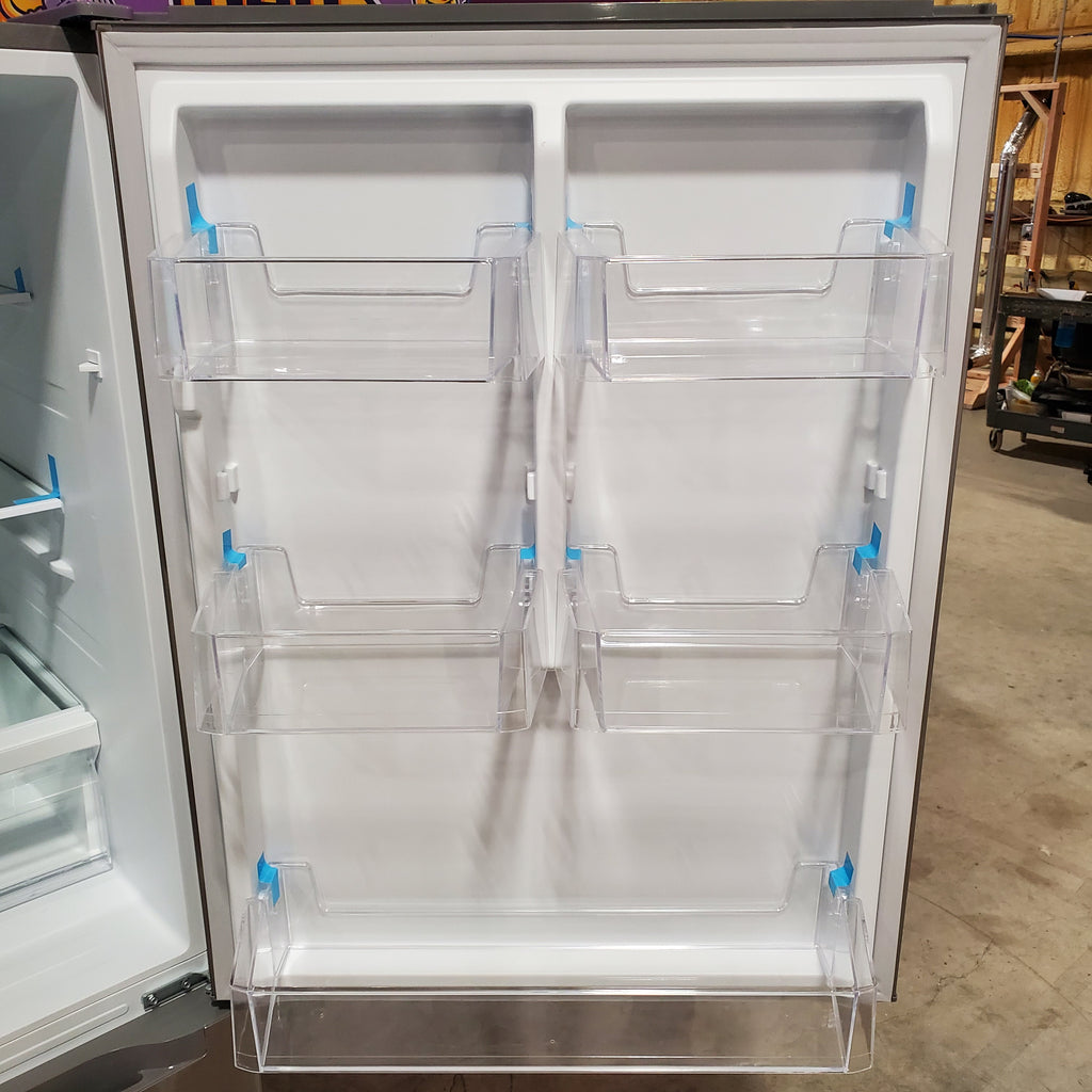 Pictures of Vissani 18.7 cu. ft. Bottom Freezer Refrigerator in Stainless Steel 25SD080 - MDBF18SS - Scratch & Dent (Minor) - Neu Appliance Outlet - Discount Appliance Outlet in Austin, Tx