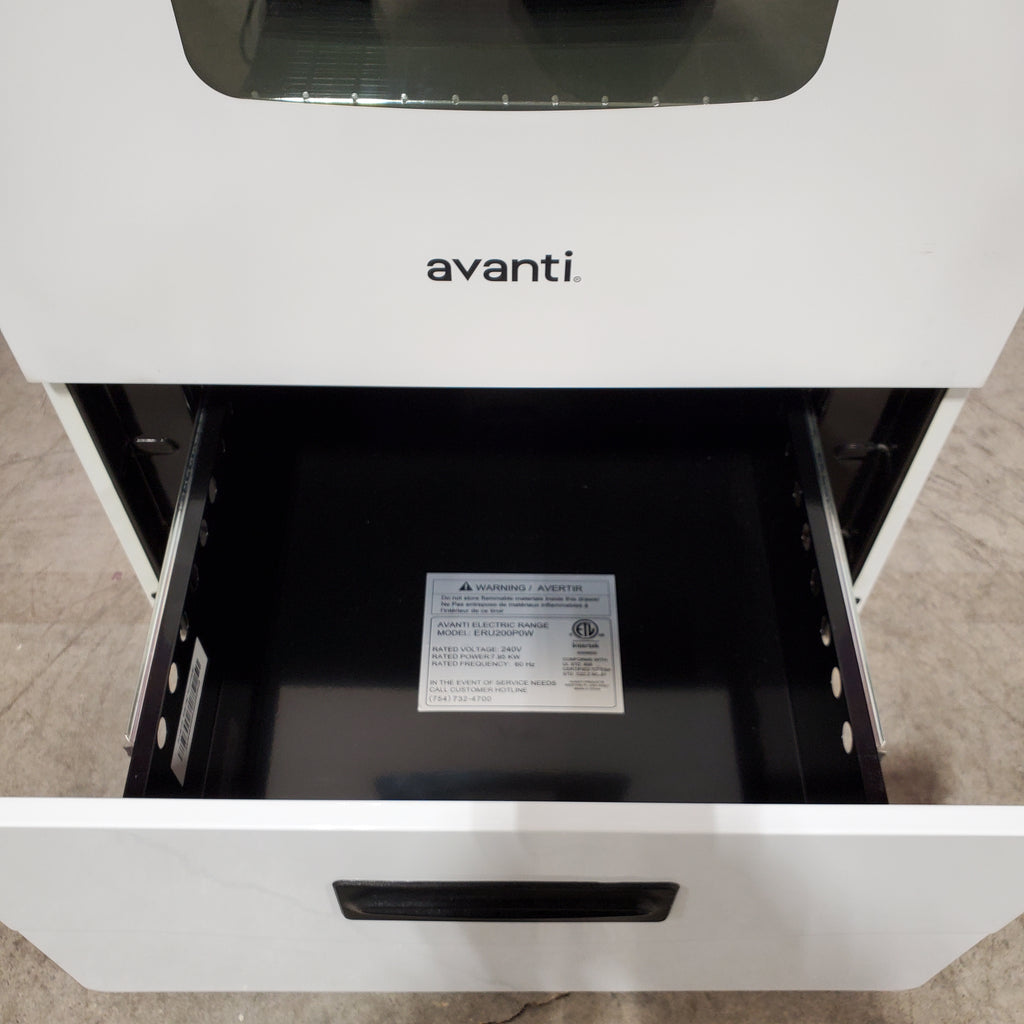 Pictures of Avanti Avanti 20-in 4 burners 2.1-cu ft Freestanding Electric Range in White 5SD174 - ERU200P0W - Scratch & Dent (Minor) - Neu Appliance Outlet - Discount Appliance Outlet in Austin, Tx