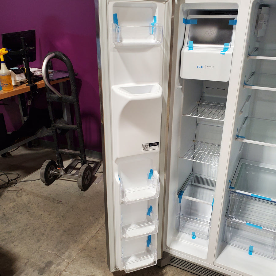 Frigidaire 33" Wide 22.3 cu. ft. ENERGY STAR Side by Side Refrigerator Stainless Steel with Exterior Water and Ice Dispenser 3SD1086 - FRSS2323AS - Scratch & Dent (Minor)