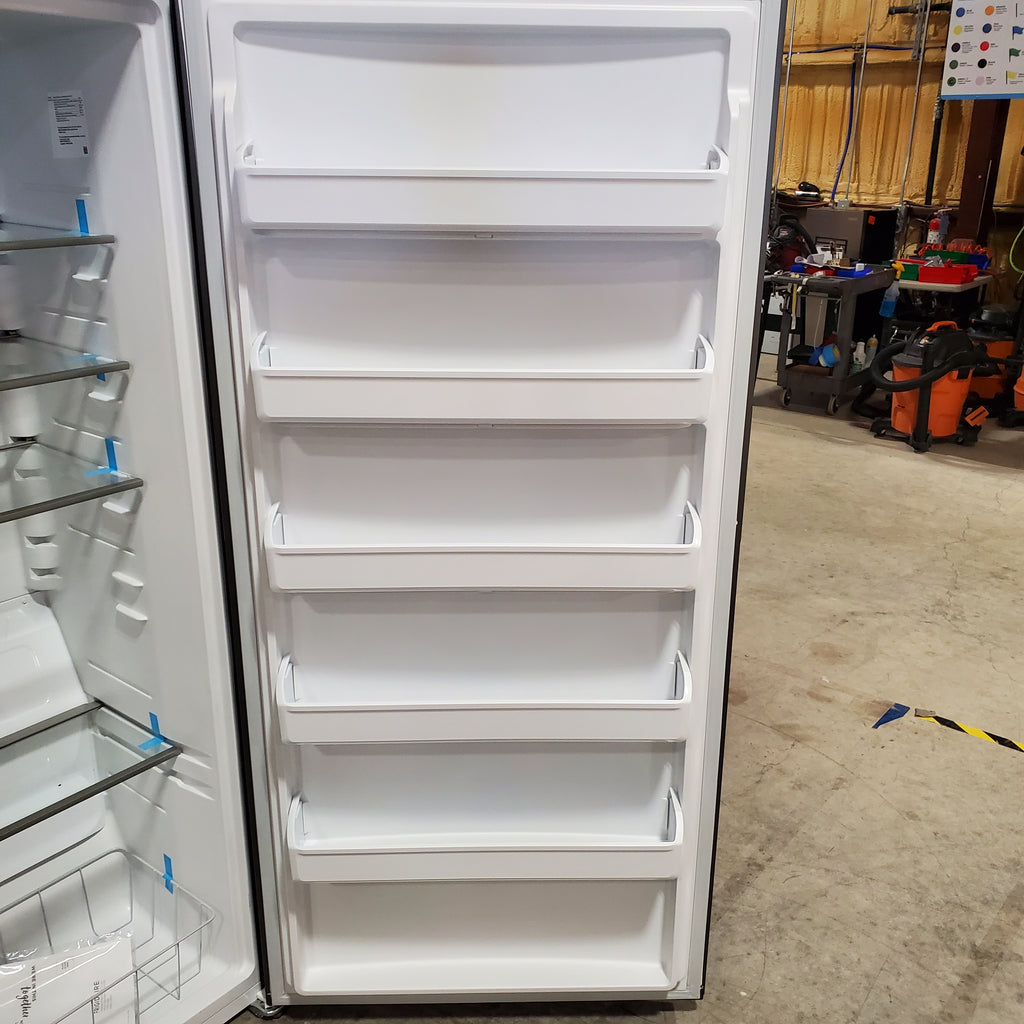 Pictures of Frigidaire 20 Cu. Ft. Garage Ready Upright Freezer in Carbon 3SD973 - FRUF2020AN - Scratch & Dent (Moderate) - Neu Appliance Outlet - Discount Appliance Outlet in Austin, Tx