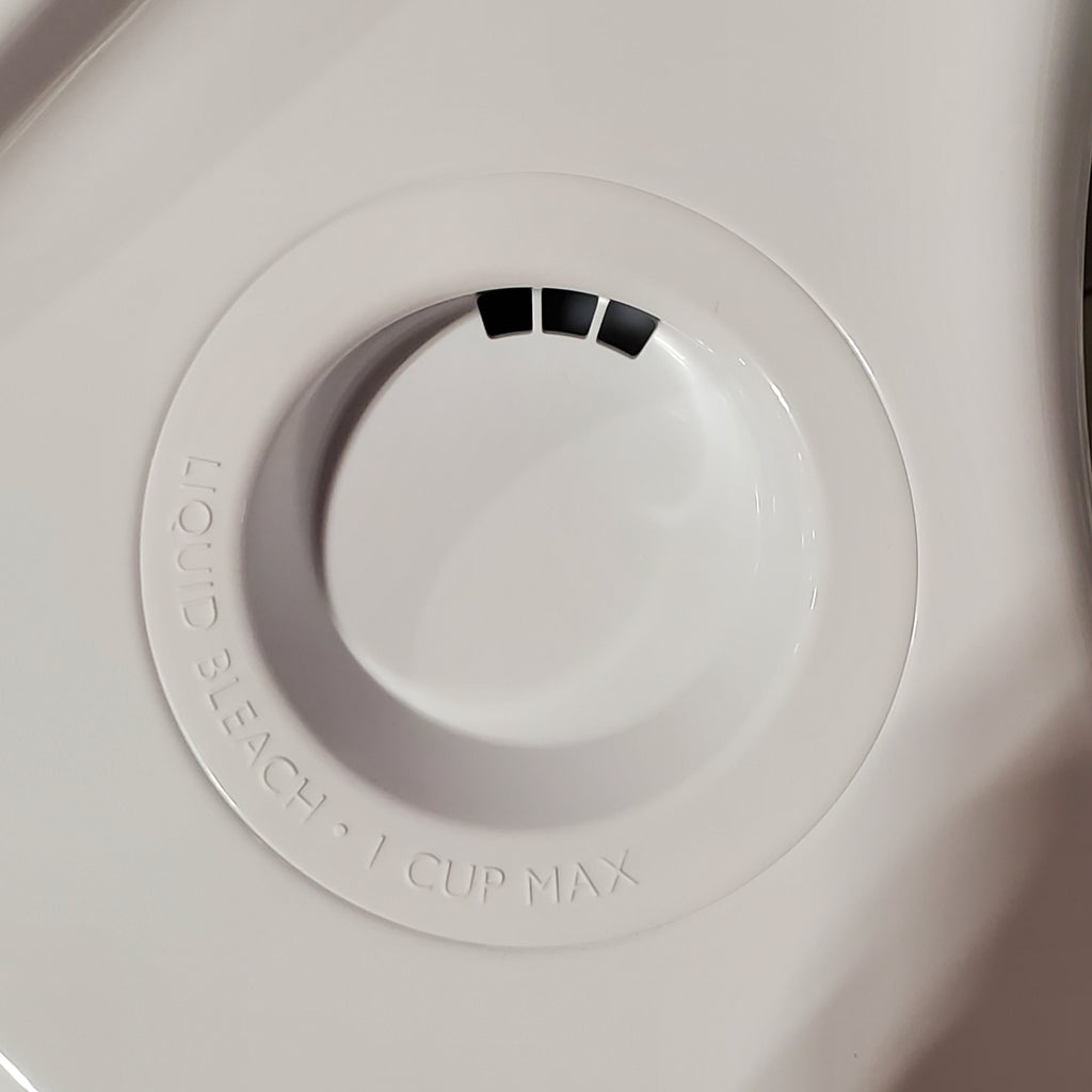 Maytag Top Load 4.5 Cu. Ft. Washer with Deep Fill in White 3SD901 - MVW4505MW - Open Box