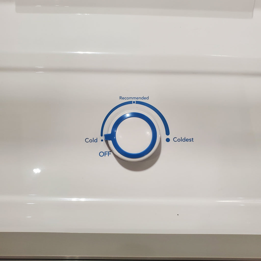Pictures of Frigidaire 20 Cu. Ft. Garage Ready Upright Freezer in Carbon 20132SD378 - FRUF2020AN - Scratch & Dent (Moderate) - Neu Appliance Outlet - Discount Appliance Outlet in Austin, Tx