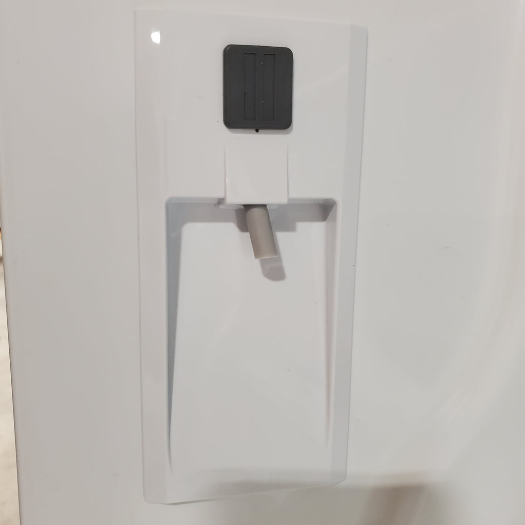 Pictures of GE 18.6 cu. ft. French Door Refrigerator in Black, Counter Depth ENERGY STAR 31131SD20 - GWE19JGLBB - Scratch & Dent (Minor) - Neu Appliance Outlet - Discount Appliance Outlet in Austin, Tx