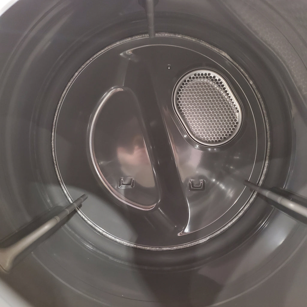 Pictures of Samsung 7.5 cu. ft. Front Load Gas with Sensor Dry and Interior Drum Light 31131SD47 - DVG45T6000W - Scratch & Dent (Moderate) - Neu Appliance Outlet - Discount Appliance Outlet in Austin, Tx