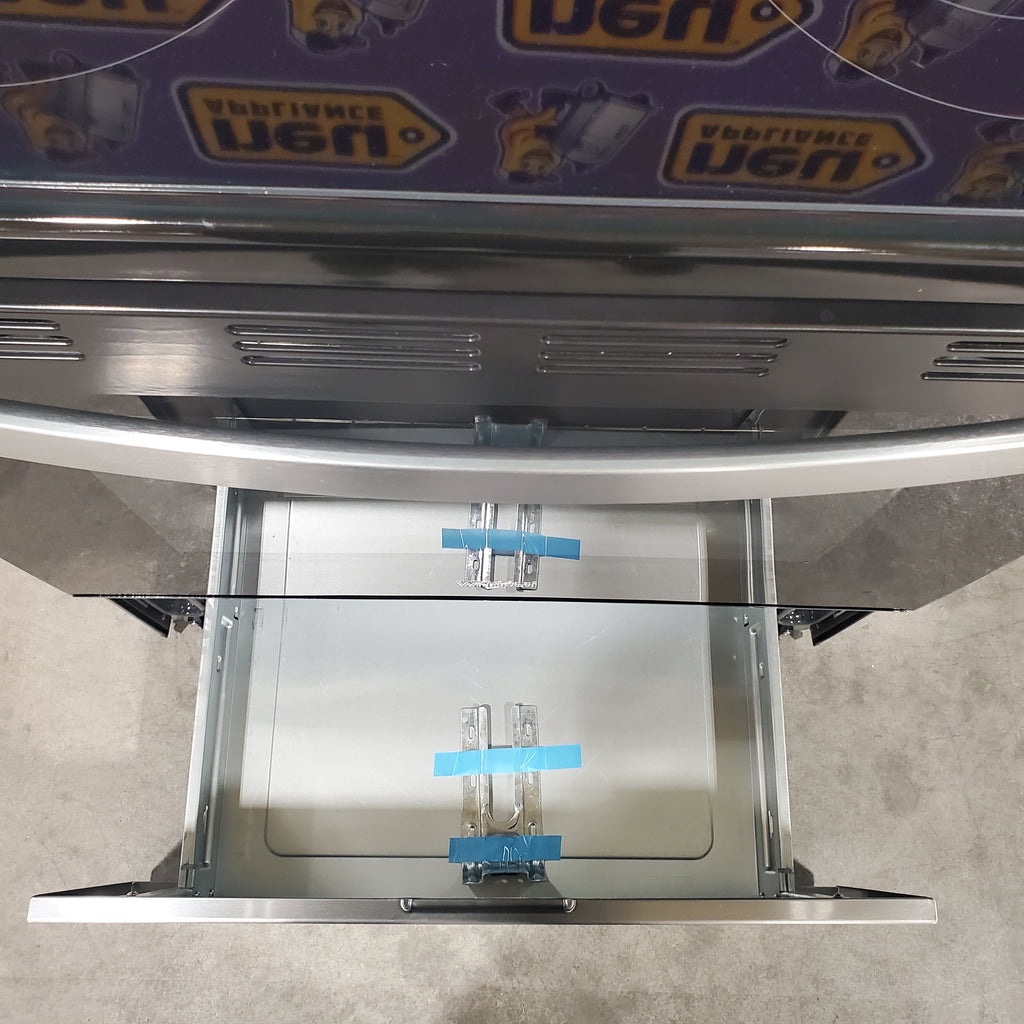 Pictures of Whirlpool 30 in. 4 Burner Element Freestanding Electric Range in Stainless Steel with Thermal - Open Box - Neu Appliance Outlet - Discount Appliance Outlet in Austin, Tx