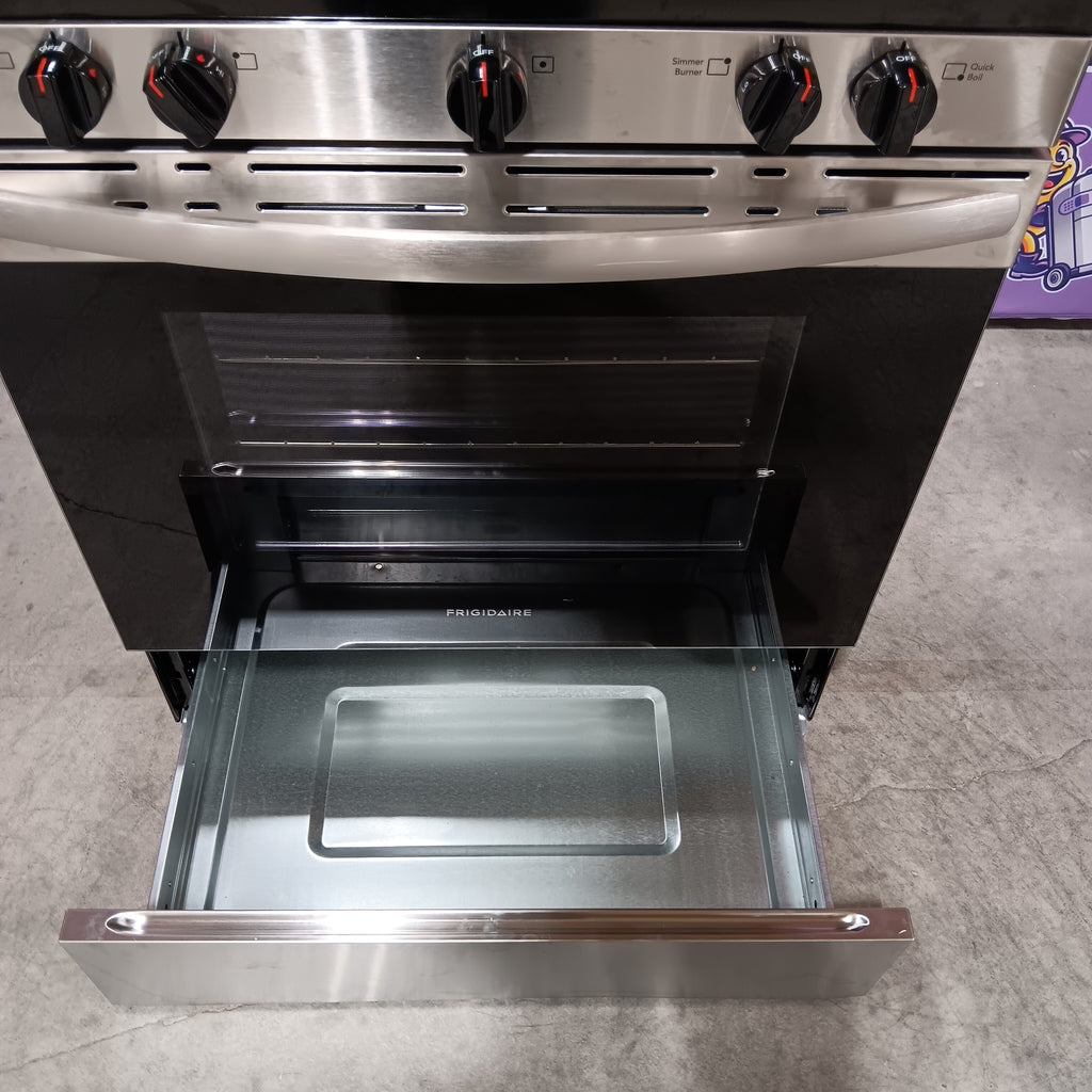 Pictures of Frigidaire 5 Burner Gas Range with Even Baking Technology in Stainless Steel 20531SD511 - FCRG3052BS - Open Box - Neu Appliance Outlet - Discount Appliance Outlet in Austin, Tx