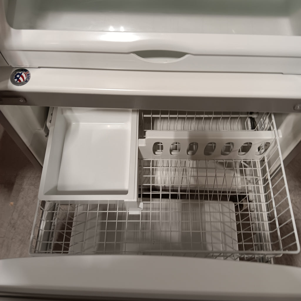 Pictures of Maytag 25.2-cu ft French Door Refrigerator with Ice Maker in Fingerprint Resistant Stainless Steel 25136CR626 - MFF2558FEZ - Scratch &amp; Dent - Minor - Neu Appliance Outlet - Discount Appliance Outlet in Austin, Tx
