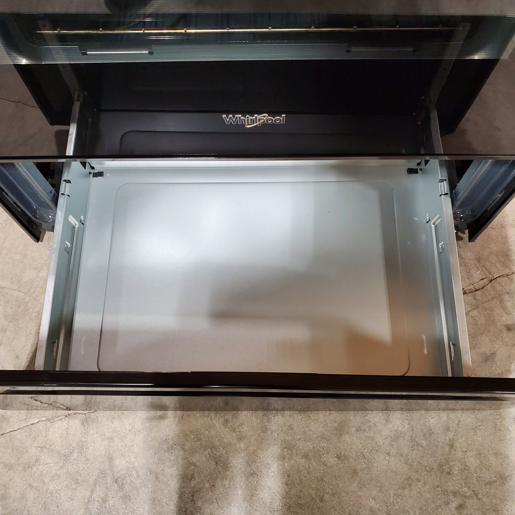 Whirlpool 4 Burner Element Freestanding Electric Range with No Preheat Mode in Black 5SD183 - WFES3030RB - Scratch & Dent (Minor)