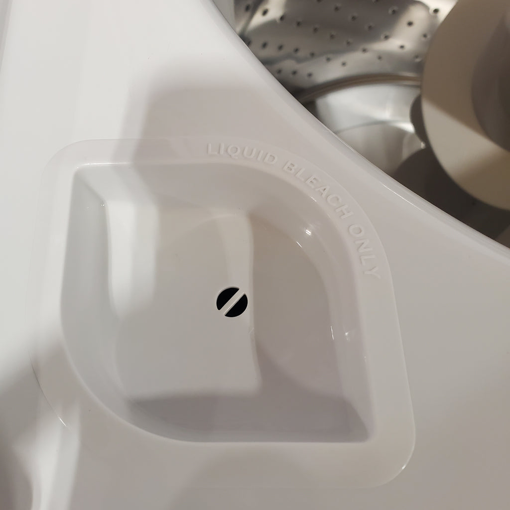 Pictures of Hotpoint White Top Load 3.8 Cu. Ft. Washer with Stainless Steel Basket and Heavy Duty Agitator HTW240ASKWS - Certified Refurbished - Neu Appliance Outlet - Discount Appliance Outlet in Austin, Tx