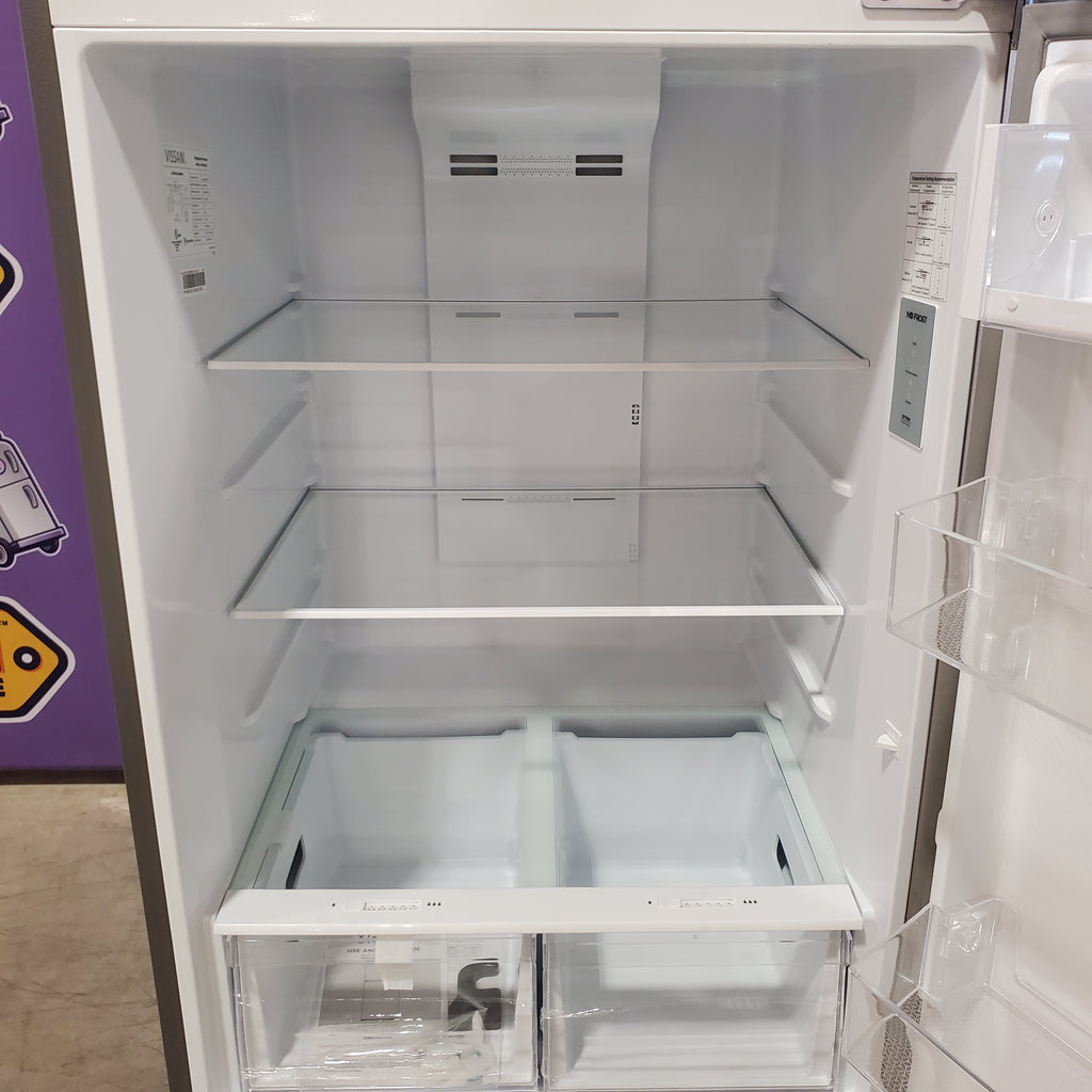 Vissani 18 cf Top Freezer Refrigerator-Stainless Look-E*Star-Garage Ready 25139SD775 - VRT180P3AVE - Scratch & Dent (Moderate)