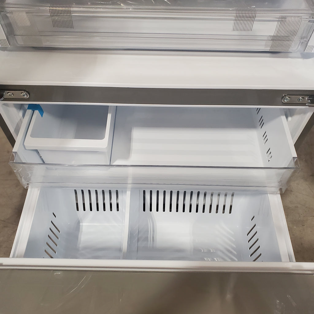 LG 27 cu. ft. Smart Counter-Depth MAX™ French Door Refrigerator with Linear Cooling™ and Internal Water Dispenser 3SD924 - LRFLC2706S - Open Box