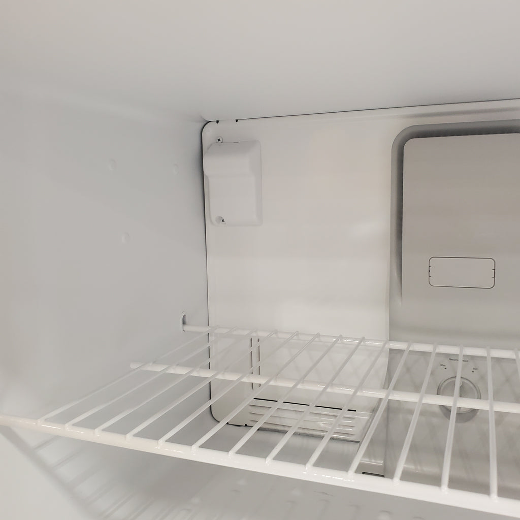 Whirlpool 33" Wide Top Freezer 20.5 cu ft Refrigerator with Ice Maker and Frameless Glass Shelves and Flexi-Slide Bin 3SD868 - WRT311FZDW - Open Box