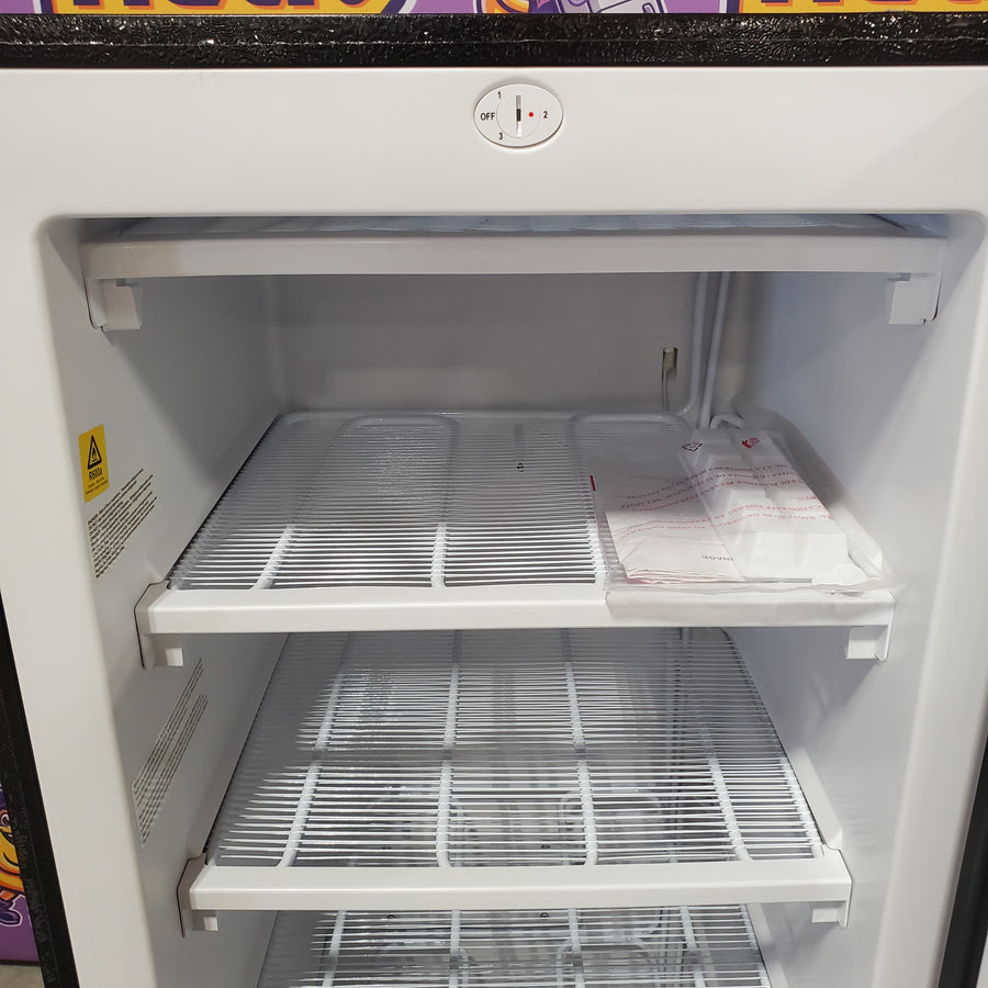 Frigidaire 6.5-cu ft Garage Ready Upright Freezer in Stainless Steel EFRF698 - Scratch & Dent (Minor)