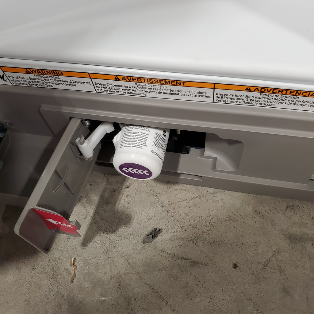 Pictures of Whirlpool 36' Wide Fingerprint Resistant Stainless Steel 24 cu ft Capacity Side By Side Refrigerator with Ice and Water Dispenser - Open Box - Neu Appliance Outlet - Discount Appliance Outlet in Austin, Tx