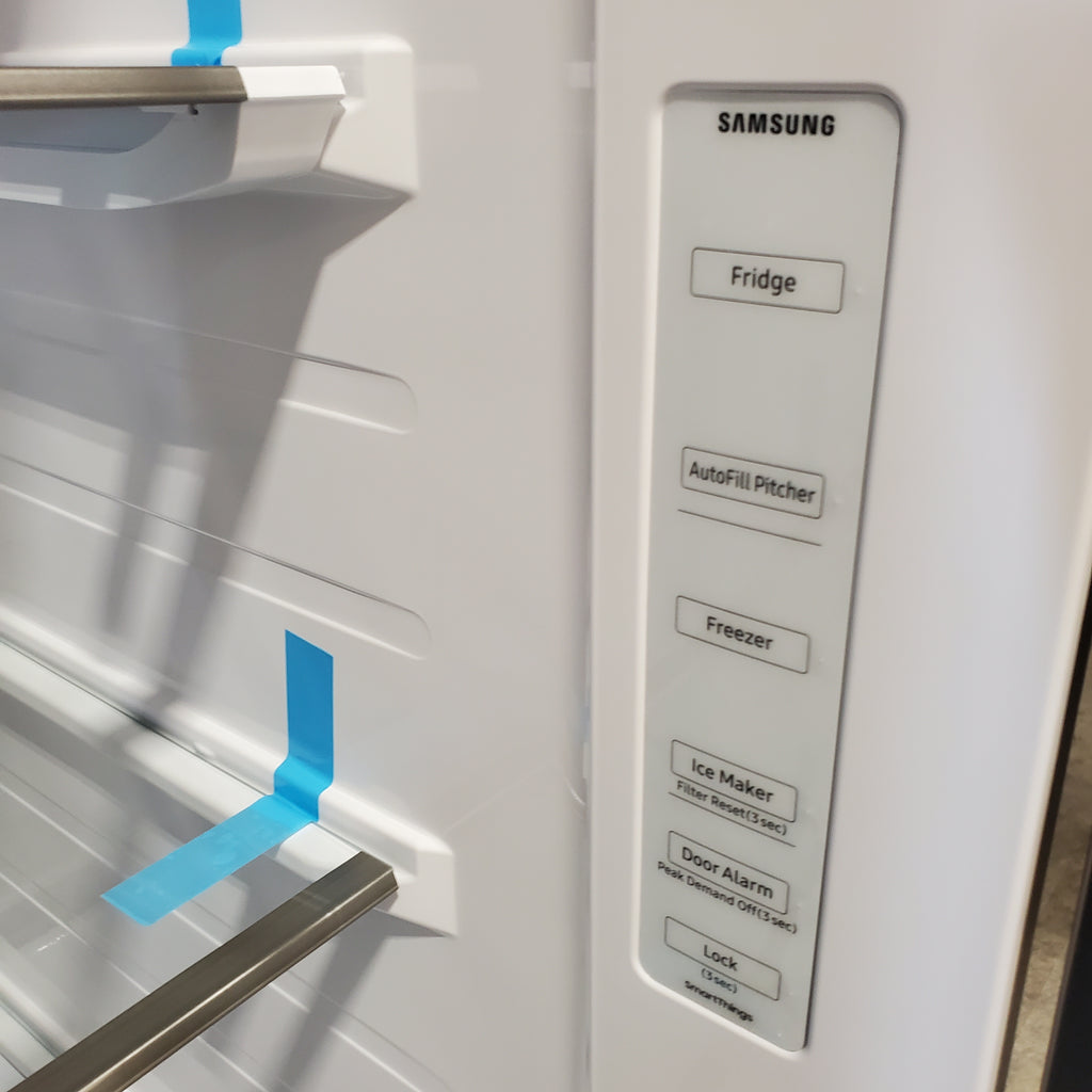 Pictures of Samsung Stainless Steel Bespoke Side-by-Side 28 cu. ft. Refrigerator with Beverage Center™ and Auto Fill Water Pitcher RS28CB7600QLAA - Scratch & Dent (Minor) - Neu Appliance Outlet - Discount Appliance Outlet in Austin, Tx